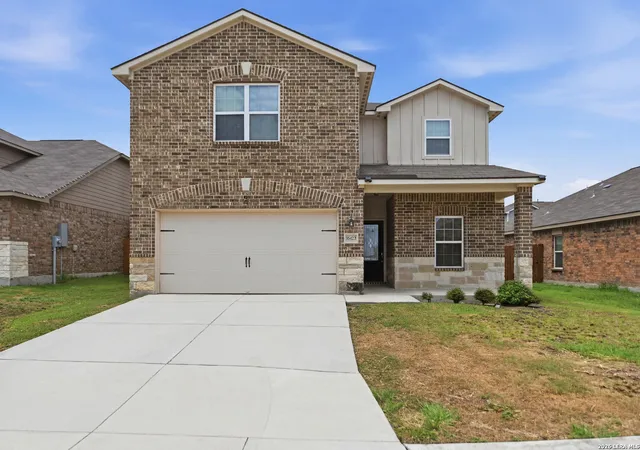 Photo 2 of Single family home for sale at 11815 Wolf Cyn, San Antonio, TX 78252 | MLS# 2000863 | Listing updated on 2026-07-27