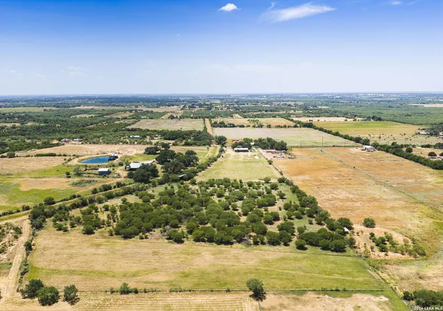 2nd image of 1100 County Road 669, Devine, TX 78016 | MLS# 2000867