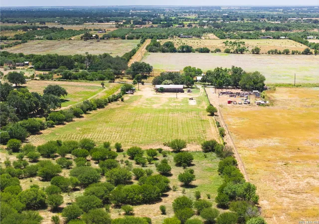 45th image of 1100 County Road 669, Devine, TX 78016 | MLS# 2000867