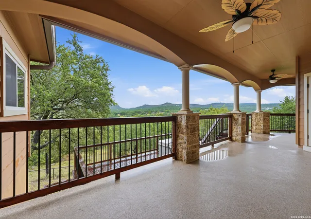 Photo 4 of Single family home for sale at 401 Lorne Rd, Canyon Lake, TX 78133 | MLS# 2000877 | Listing updated on 2026-09-14