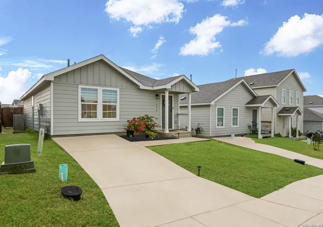 Photo 3 of Single family home for sale at 7030 Tides, San Antonio, TX 78252 | MLS# 2000901 | Listing updated on 2026-09-04