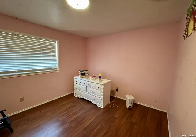 4th image of 9331 Cliff Way, San Antonio, TX 78250 | MLS# 2000905