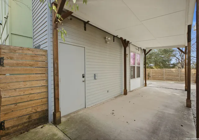 20th image of 422 Hays Street #3, San Antonio, TX 78202 | MLS# 2000916