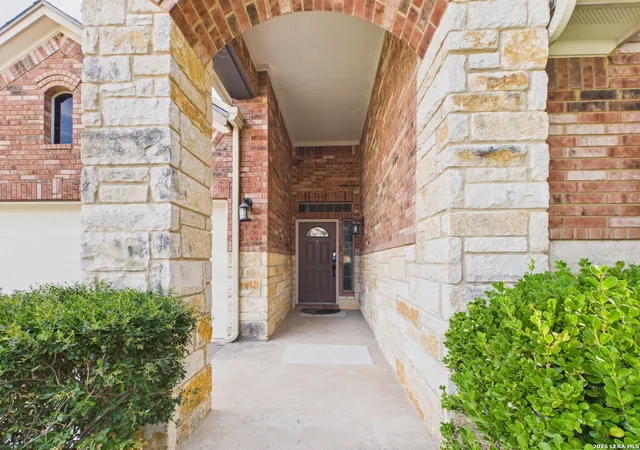 4th image of 1070 Sussex Way, Round Rock, TX 78665 | MLS# 2000951