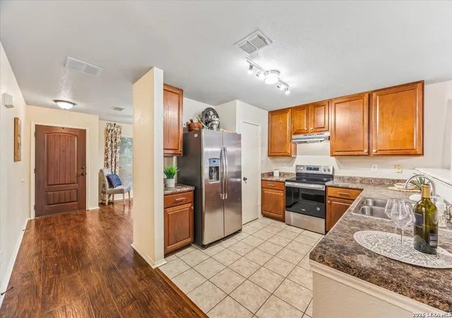Photo 3 of Sale Pending at 26603 Redstone Hl, San Antonio, TX 78261 | MLS# 2000952 | Listing updated on 2026-08-04