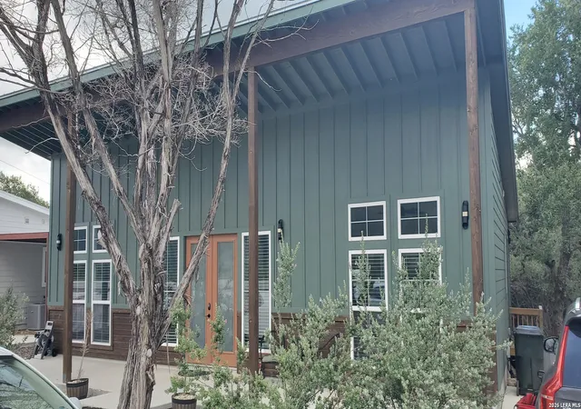 1st image of 407 Lamplight, Spring Branch, TX 78070 | MLS# 2000961