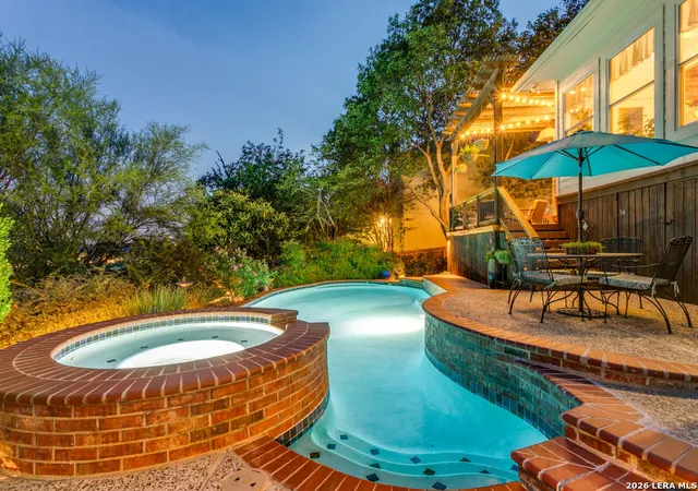 Photo 3 of Sale Pending at 13306 Sage Hts Dr, San Antonio, TX 78230 | MLS# 2000970 | Listing updated on 2026-07-29