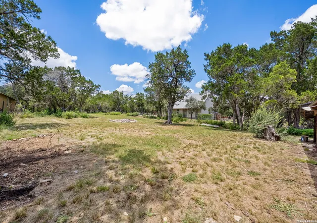 Photo 2 of Sale Pending at 0000 Lakeview Dr, Canyon Lake, TX 78133 | MLS# 2000976 | Listing updated on 2026-08-26