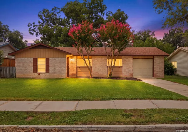 Photo 1 of Sale Pending at 3514 Fieldstone Dr, San Antonio, TX 78217 | MLS# 2000984 | Listing updated on 2026-09-08