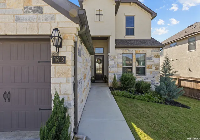 Photo 4 of Single family home for sale at 1612 Eaton Park, Bulverde, TX 78163 | MLS# 2000996 | Listing updated on 2026-07-27