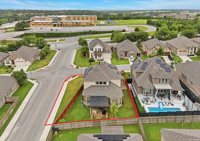 Photo 4 of Single family home for sale at 13507 Falls, San Antonio, TX 78245 | MLS# 2001010 | Listing updated on 2026-10-27