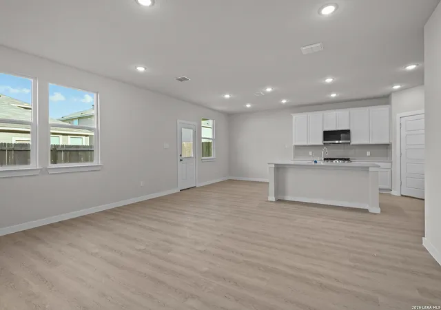 4th image of 7383 Teal Trace, Leon Valley, TX 78240 | MLS# 2001022