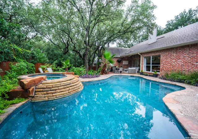 Photo 3 of Sale Pending at 18214 Crystal Ridge Dr, San Antonio, TX 78259 | MLS# 2001029 | Listing updated on 2026-08-12