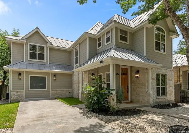 Photo 3 of Single family home for sale at 214 Vance St, San Antonio, TX 78210 | MLS# 2001039 | Listing updated on 2026-08-25