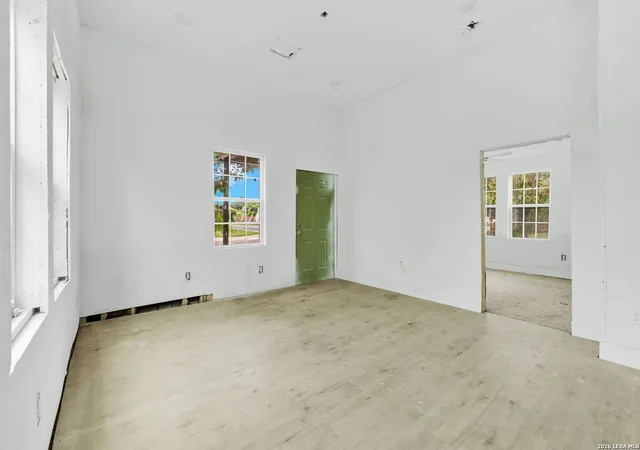 Photo 3 of Single family home for sale at 554 Essex St, San Antonio, TX 78210 | MLS# 2001066 | Listing updated on 2026-09-18