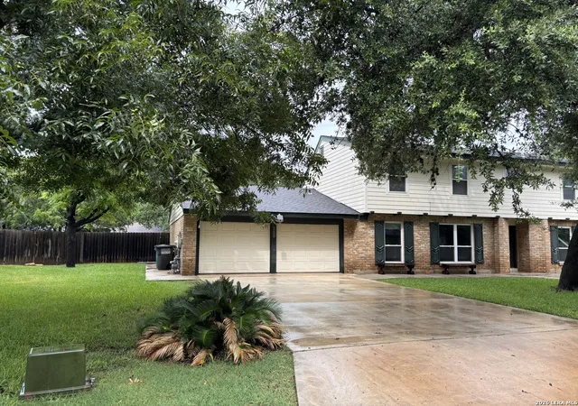 Photo 3 of Single family home for sale at 14018 Gray Wing St, San Antonio, TX 78231 | MLS# 2001096 | Listing updated on 2026-09-03