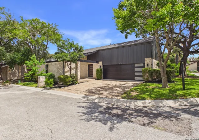 Photo 1 of Sale Pending at 11906 Rainwood Cv, San Antonio, TX 78213 | MLS# 2001113 | Listing updated on 2026-08-12