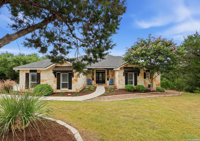 Photo 1 of Sale Pending at 1821 Split Mtn, Canyon Lake, TX 78133 | MLS# 2001114 | Listing updated on 2026-08-07