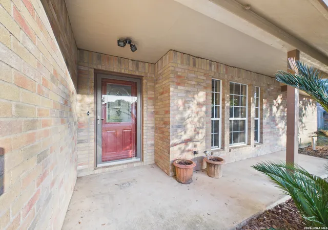 5th image of 1125 Iris Crescent Dr, Floresville, TX 78114 | MLS# 2001136