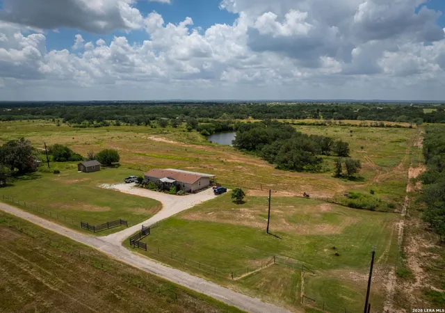 2nd image of 4567 Luther, Seguin, TX 78155 | MLS# 2001153
