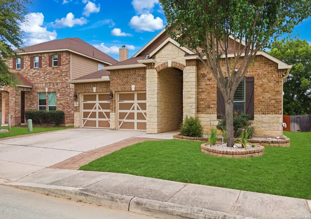 Photo 2 of Single family home for sale at 7914 Emmeline Dr, Boerne, TX 78015 | MLS# 2001168 | Listing updated on 2026-09-10