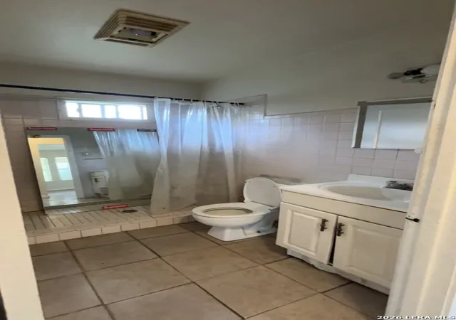 Photo 4 of Sale Pending at 111 Ricardo, San Antonio, TX 78237 | MLS# 2001192 | Listing updated on 2026-09-04