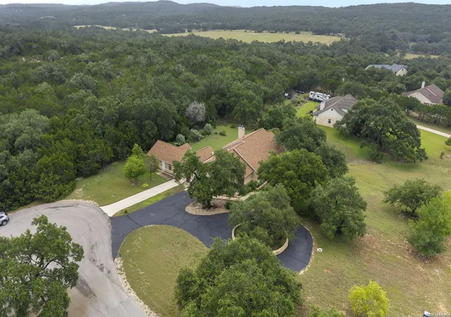 Photo 3 of Single family home for sale at 128 Comal Oak, Bulverde, TX 78163 | MLS# 2001197 | Listing updated on 2026-09-08