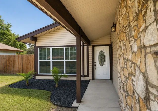Photo 3 of Single family home for sale at 4814 Castle Cross, San Antonio, TX 78218 | MLS# 2001200 | Listing updated on 2026-09-17