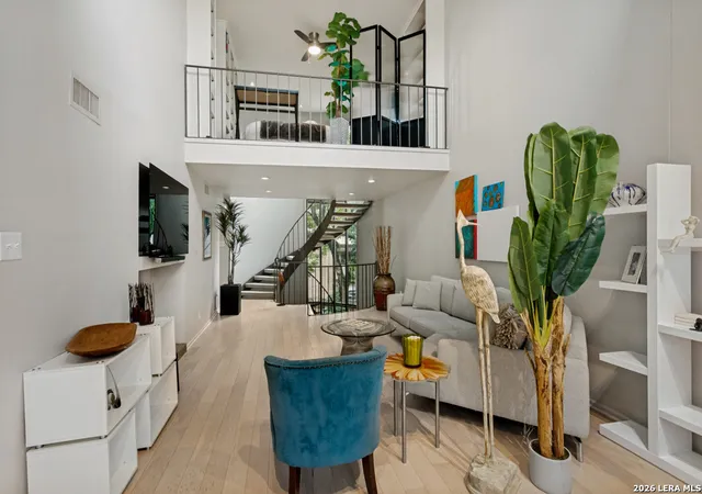 2nd image of 3 Gallery Court #B, San Antonio, TX 78209 | MLS# 2001211