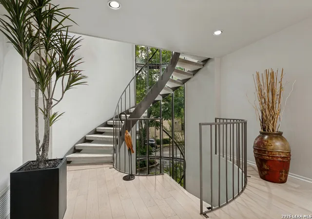 4th image of 3 Gallery Ct, San Antonio, TX 78209