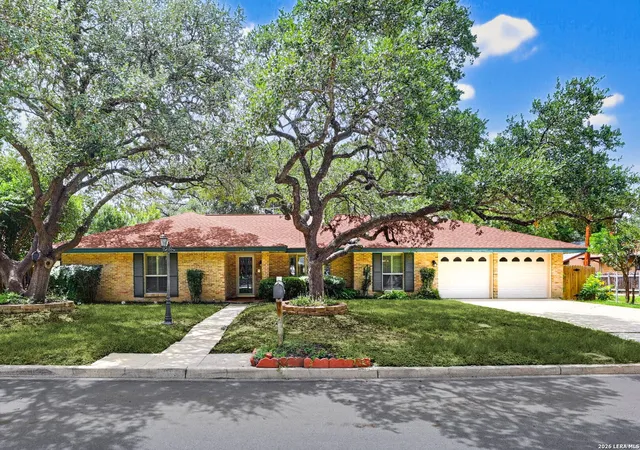 Photo 1 of Single family home for sale at 413 Golfcrest, Windcrest, TX 78239 | MLS# 2001213 | Listing updated on 2026-09-03