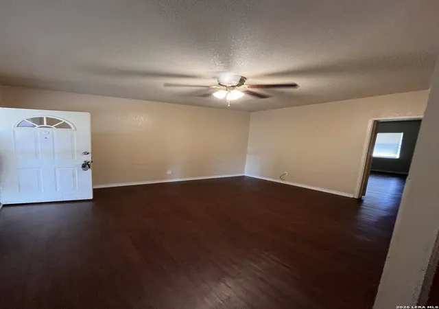 Photo 2 of Multi family home for sale at 6911 N Us Hwy 281, Pleasanton, TX 78064 | MLS# 2001324 | Listing updated on 2026-08-21