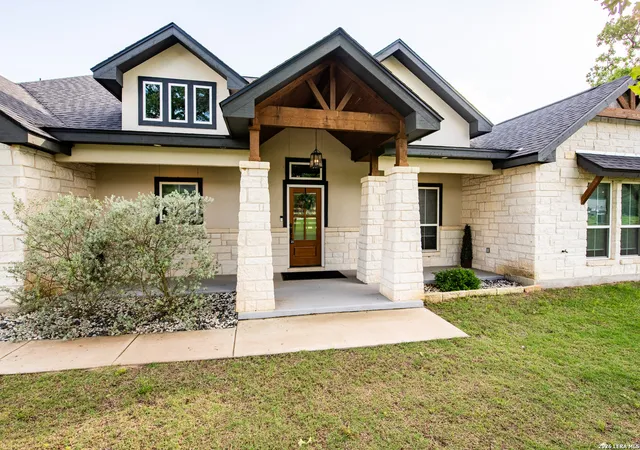 image of 164 (with Pool) Crescent Ridge, Adkins, TX 78101 | MLS# 2001326