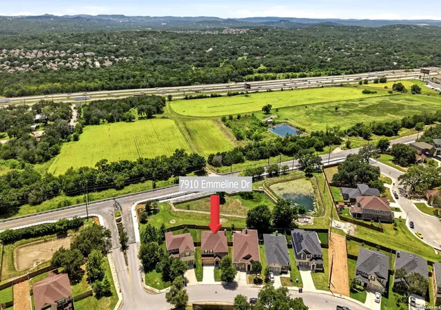Photo 2 of Single family home for sale at 7910 Emmeline Dr, Boerne, TX 78015 | MLS# 2001328 | Listing updated on 2026-09-08