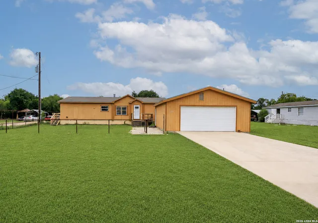 Photo 2 of Single family home for sale at 5004 Apache Moon, Spring Branch, TX 78070 | MLS# 2001335 | Listing updated on 2026-09-14