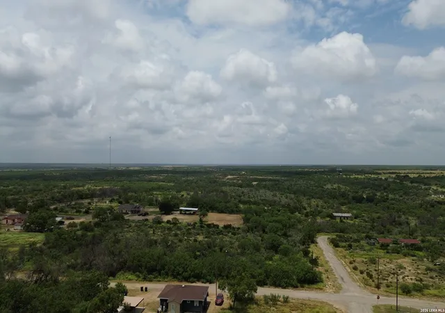 Land for sale at 314 Roosevelt St, El Indio, TX 78860 | MLS# 2001336