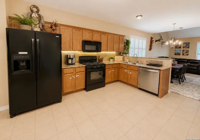Photo 2 of Single family home for sale at 1848 Lost Trail, Pleasanton, TX 78064 | MLS# 2001356 | Listing updated on 2026-08-27