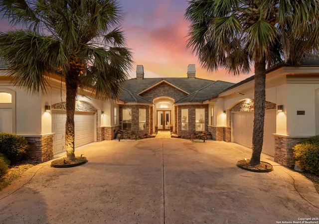 Photo 2 of Single family home for sale at 24626 Bogey Rdg, San Antonio, TX 78260 | MLS# 2001358 | Listing updated on 2026-09-14