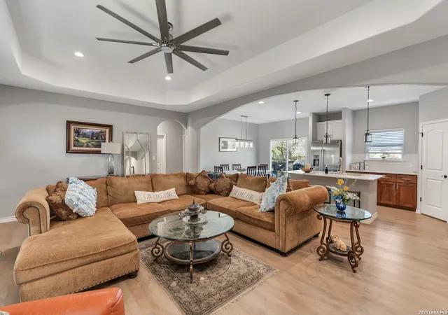 Photo 2 of Single family home for sale at 2298 Fuller Dr, Canyon Lake, TX 78133 | MLS# 2001360 | Listing updated on 2026-09-14