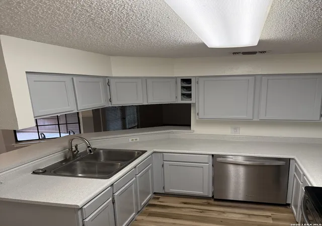 17th image of 10955 Wurzbach Rd #801, San Antonio, TX 78230 | MLS# 2001365