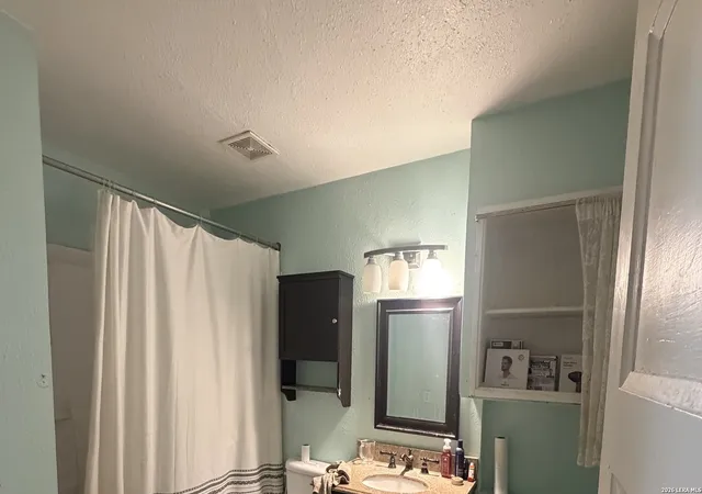 5th image of 1210 W Gerald Ave, San Antonio, TX 78211 | MLS# 2001394