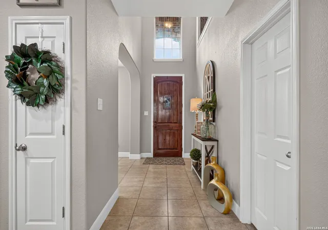 Photo 3 of Single family home for sale at 3319 Valley Crk, San Antonio, TX 78261 | MLS# 2001408 | Listing updated on 2026-09-15