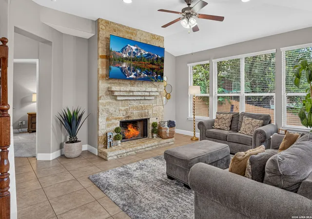 Photo 3 of Single family home for sale at 3319 Valley Crk, San Antonio, TX 78261 | MLS# 2001408 | Listing updated on 2026-09-15