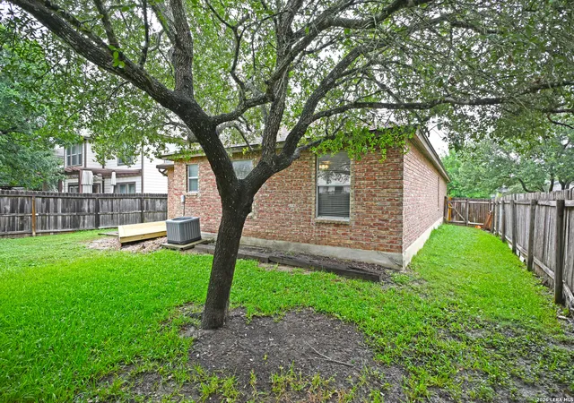 22nd image of 357 Scenic Mdw, New Braunfels, TX 78130 | MLS# 2001417