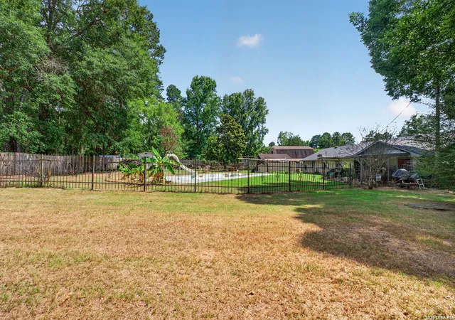 22nd image of 1706 Stacy Street, Lago Vista, TX 75604 | MLS# 2001426