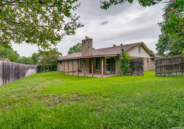 25th image of 607 Amistad Blvd, Universal City, TX 78148 | MLS# 2001428