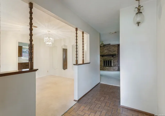 Photo 3 of Sale Pending at 607 Amistad Blvd, Universal City, TX 78148 | MLS# 2001428 | Listing updated on 2026-08-18