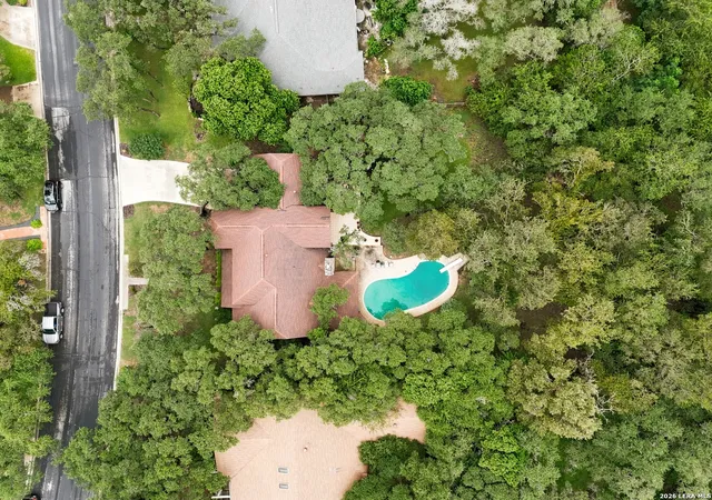 Photo 4 of Single family home for sale at 2751 Whisper Path, San Antonio, TX 78230 | MLS# 2001432 | Listing updated on 2026-09-02