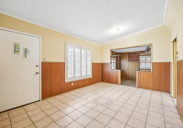 Photo 4 of Single family home for sale at 318 Surrels, San Antonio, TX 78228 | MLS# 2001458 | Listing updated on 2026-09-04