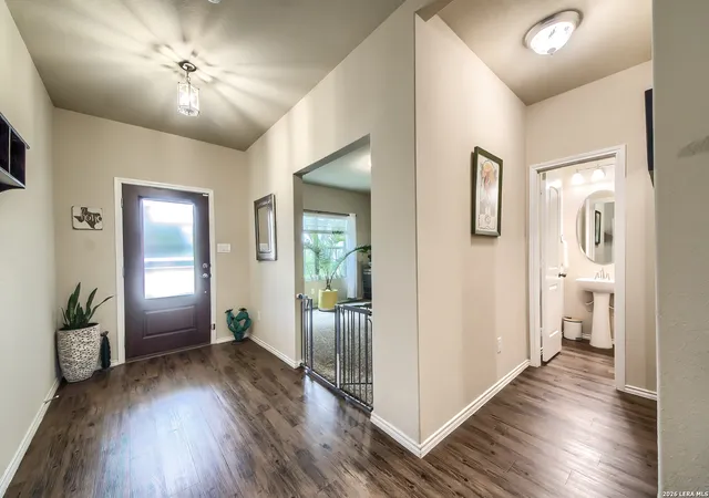 Photo 3 of Single family home for sale at 32111 Camellia Bnd, Bulverde, TX 78163 | MLS# 2001460 | Listing updated on 2026-09-17